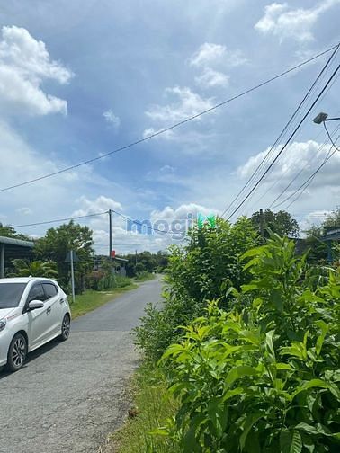 Hình ảnh Nằm sát đường Nguyễn Văn Khạ cách cầu vượt Củ Chi 2km