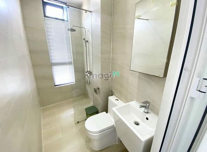 Hình ảnh Trung tâm Q10 đường Hòa Hưng. Full NT - Thang Máy.