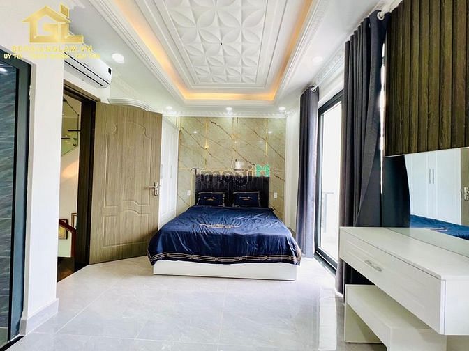 Hình ảnh Bán biệt thự ở trung tâm thành phố Tân An
