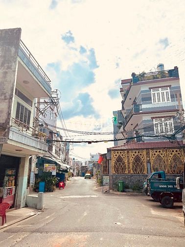 Hình ảnh Nhanh mới kịp,bán nhà bình Tân,hẻm 8m,49m2,Chỉ 2,8 tỷ