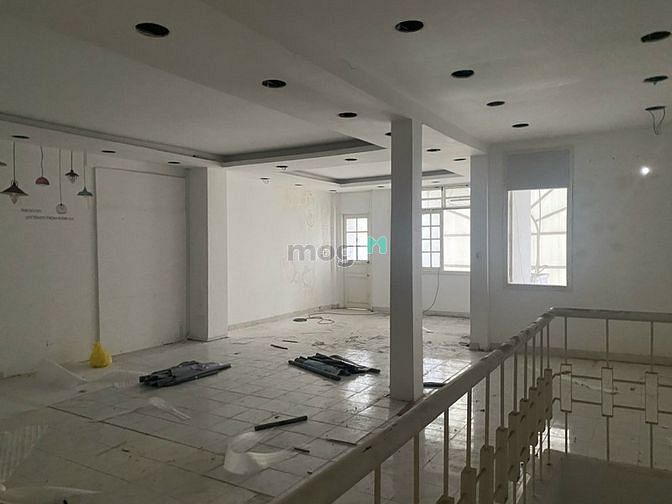 Hình ảnh Cho Thuê Nhà Mới- Đẹp Ngang 8m Đặng Dung Quận 1