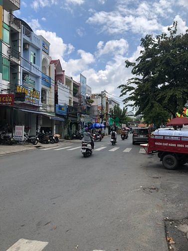 Hình ảnh Bán đất_GPXD hầm_4 lầu, đường 12m, ngay ĐH Văn Lang CS3, 6x20, 11.5 tỷ