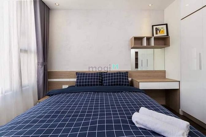 Hình ảnh Chủ nhà muốn bán gấp CH The TREOR Quận 4