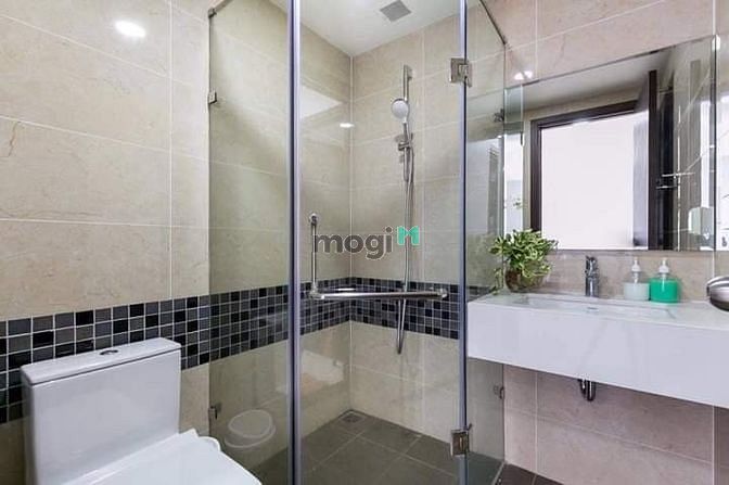 Hình ảnh Chủ nhà muốn bán gấp CH The TREOR Quận 4