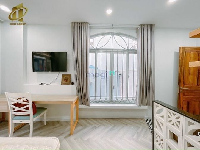 Hình ảnh Căn Hộ Studio Ban Công Gần Phan Xích Long