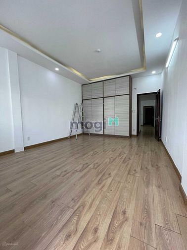 Hình ảnh Chính Chủ Cho Thuê Nhà Mặt Tiền Phan Đăng Lưu Quận Phú Nhuận