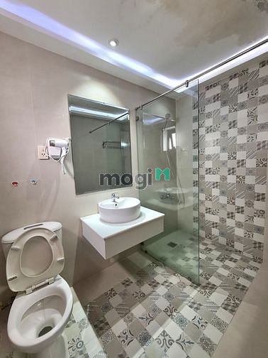 Hình ảnh Cho thuê CHDV 40M2, Full Nội Thất Quận 1