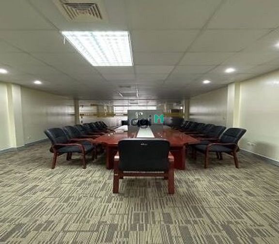 Hình ảnh Cho thuê nhà 7 tầng mặt phố Võ Chí Công