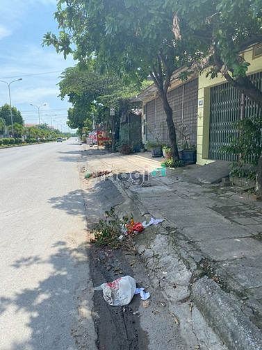 Hình ảnh bán nhà mặt ql32 2 tầng tại PHÚ THỊNH TX SƠN TÂY GIÁ 3 TY050
