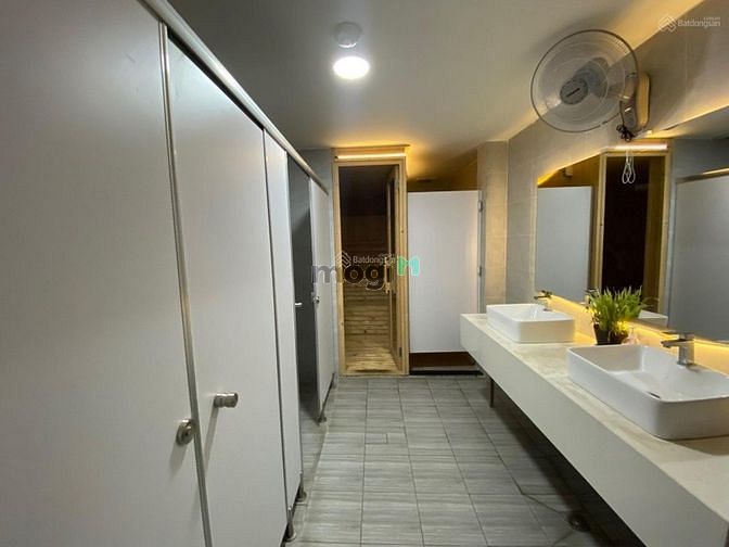 Hình ảnh Cho thuê MT ngang 15m Duy nhất Trần Quang Diệu, Q3