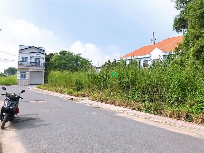 Hình ảnh Bán Đất Nền Bình Chánh Gần Chợ Qui Đức