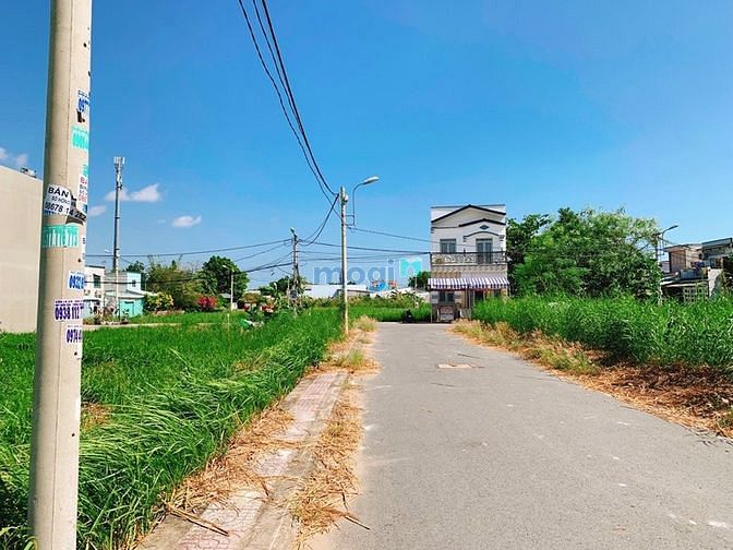 Hình ảnh Bán Đất Nền Bình Chánh Gần Chợ Qui Đức
