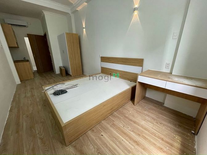 Hình ảnh Căn Hộ Studio Mới 100% có cửa sổ trời ngay CV Hoàng Văn Thụ