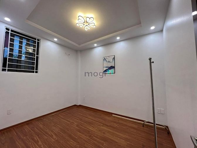 Hình ảnh Bán nhà Ngõ Đoàn Kết 45m2, 5 tầng, MT4.5m, giá 5.5 tỷ Đống Đa