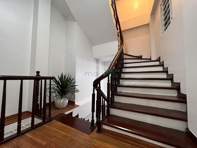 Hình ảnh Bán nhà Ngõ Đoàn Kết 45m2, 5 tầng, MT4.5m, giá 5.5 tỷ Đống Đa