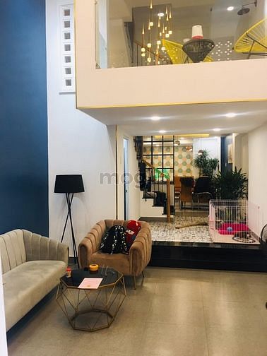 Hình ảnh Bánnhà 1sẹc NguyễnKiệm 86m2,ngang4.8m,5 phòng