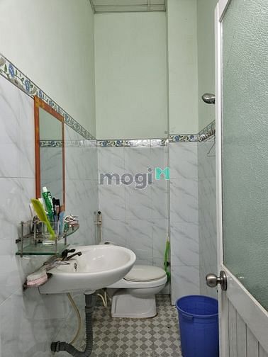 Hình ảnh Bán nhà tỉnh lộ 10 - hẻm xe hơi - đã có sổ - hoàn công.