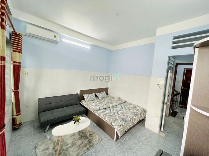 Hình ảnh CHDV cửa sổ ban công thoáng mát quận Phú Nhuận