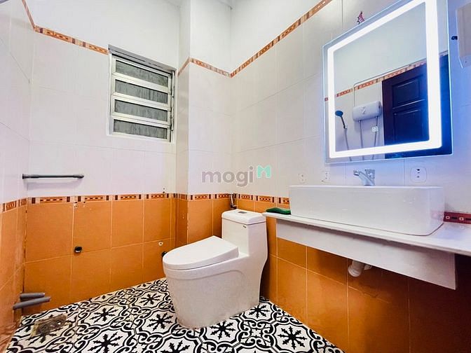 Hình ảnh 🔥🔥🔥2Pn 70m2 ban công Quận 4,Hoàng Diệu,máy giặt riêng