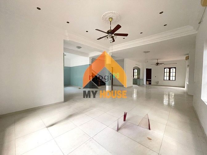 Hình ảnh MB villa trệt và sân vườn rộng 860m2 chỉ 50tr