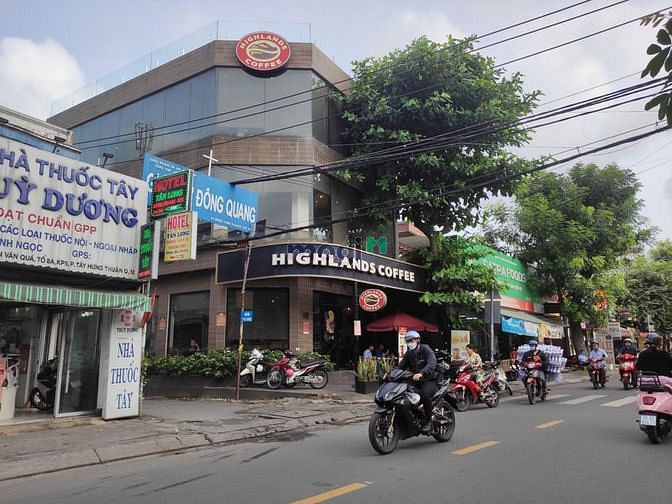 Hình ảnh Gấp bán nhà Giáp Tân Bình,  Giá  Tiểu học  3m x12m