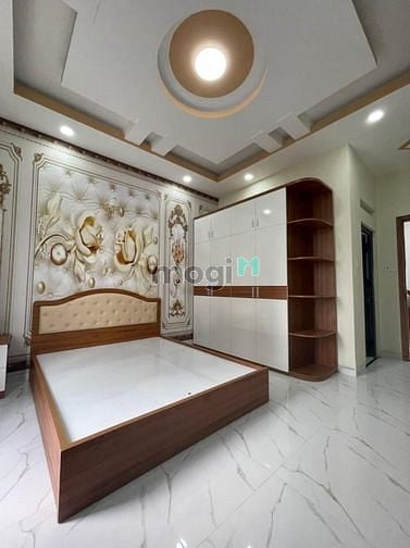 Hình ảnh Nhà Đẹp Lung Linh, 5Tầng 61m2 Ngang  4.7m, Hẻm 8m, Sát Chợ Lê Văn Quới