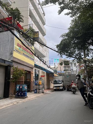 Hình ảnh Bán đất xây Chdv siêu đẹp, DT 209m2, lộ giới 6m hẻm thông,