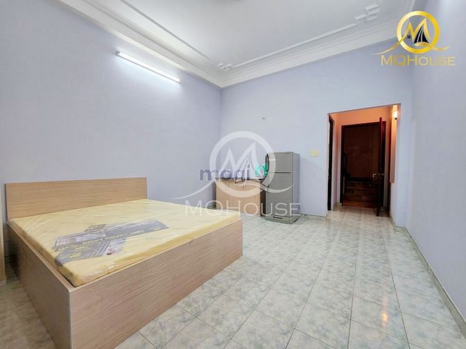 Hình ảnh Căn Hộ Ban công Full Nội Thất Cửu Long P2 Tân Bình Cách Sân Bay 1kM