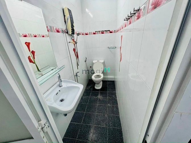 Hình ảnh Căn Hộ 1PN Ban Công Máy Giặt Riêng Gần Phan Xích Long