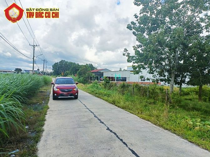 Hình ảnh Bán đất đường 658 - 2052m2 - 20x107 - 300m2 thổ cư - xã Phước Thạnh