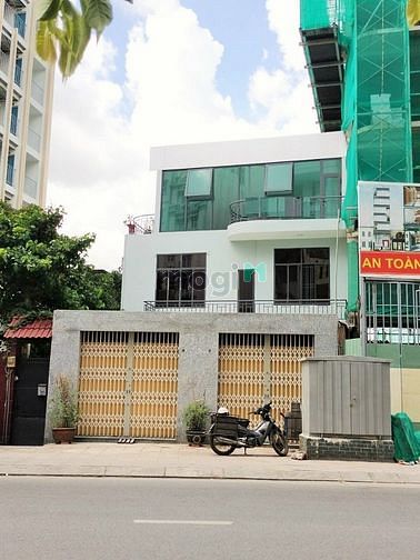 Hình ảnh CHO Thuê MT 8M Ngay Tân Sơn Nhất ,P.2, Tân Bình - 8x21m - 3 Tầng !!!