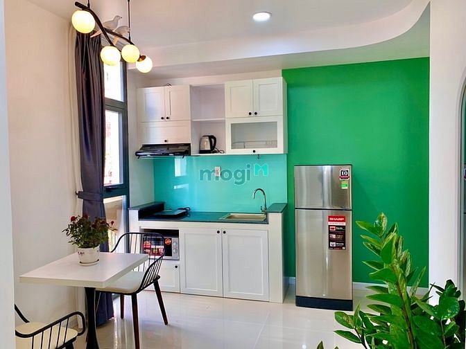 Hình ảnh Căn Hộ Ban Công cho Thuê ngay Sân Bay Tân Sơn Nhất Tân Bình