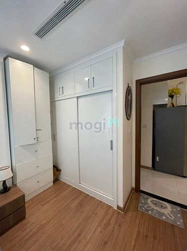 Hình ảnh Duy nhất căn L4 Tầng trung Vinhome Central Park dọn vào ở liền
