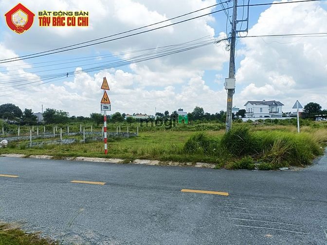 Hình ảnh Bán đất 2 mặt tiền đường Lưu Khai Hồng - 333m2 - 17.7x20 - 333m2 thổ