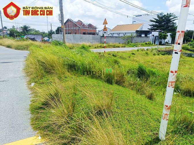 Hình ảnh Bán đất 2 mặt tiền đường Lưu Khai Hồng - 333m2 - 17.7x20 - 333m2 thổ