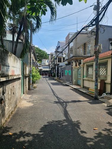 Hình ảnh Bán căn biệt thự ngay chợ Tam Hà Thủ Đức.