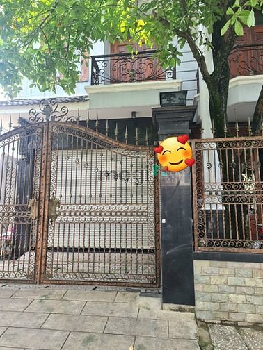 Hình ảnh Bán căn biệt thự ngay chợ Tam Hà Thủ Đức.