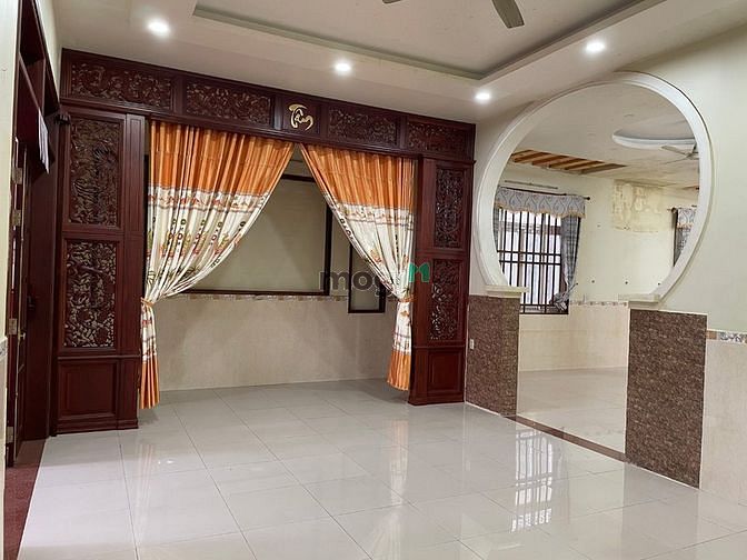 Hình ảnh Cho thuê nhà riêng 252m2, tại Dĩ An