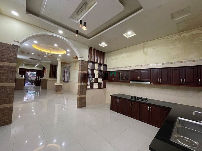 Hình ảnh Cho thuê nhà riêng 252m2, tại Dĩ An
