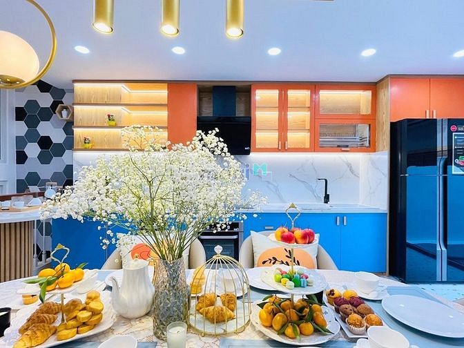 Hình ảnh Bán nhà mới, có thang máy kính, hẻm xe tải, Gò Vấp