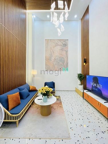 Hình ảnh Bán nhà mới, có thang máy kính, hẻm xe tải, Gò Vấp
