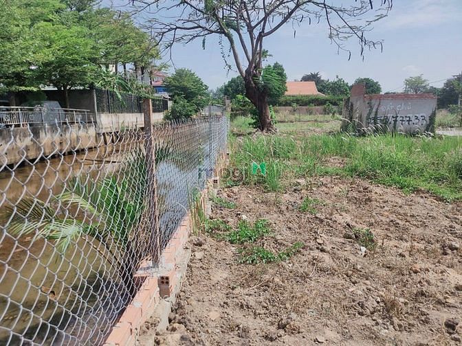 Hình ảnh BÁN đất dt 1062m2, KDC an ninh về xây BT rời xa XH xô bồ hết nước chấm
