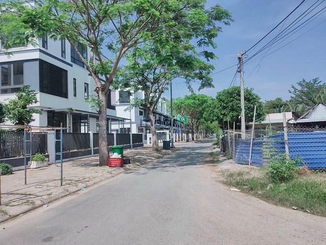 Hình ảnh BÁN đất dt 1062m2, KDC an ninh về xây BT rời xa XH xô bồ hết nước chấm
