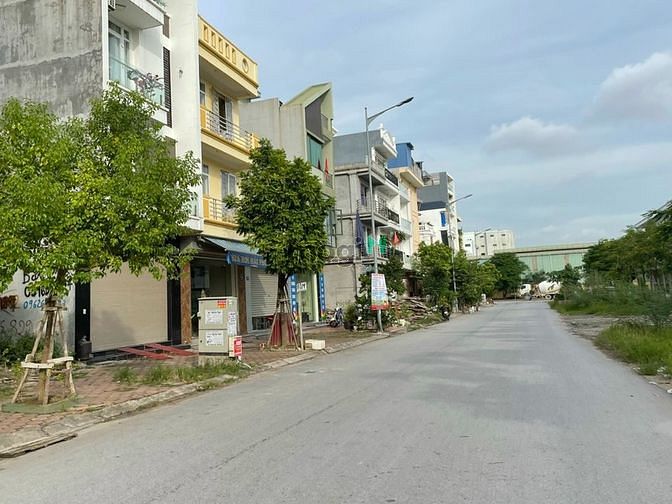 Hình ảnh BÁN ĐẤT Sở Dầu, Hồng Bàng,gần Vin Imperia, ôtô vào đất, 4,2 tỷ, 97,7m2