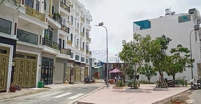 Hình ảnh Bán nhà (5.6tỷ) hẻm 8m- Bình Thành-Bình Hưng Hoà B- Q.Bình Tân