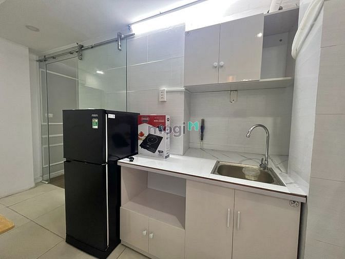 Hình ảnh CĂN HỘ Dịch Vụ 2PN giá rẻ tại Quận 3