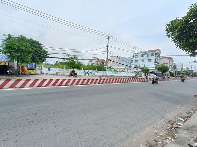 Hình ảnh Đất mặt tiền đường huỳnh tấn phát, Phường phú mỹ quận 7, TP:DT: 5127m²