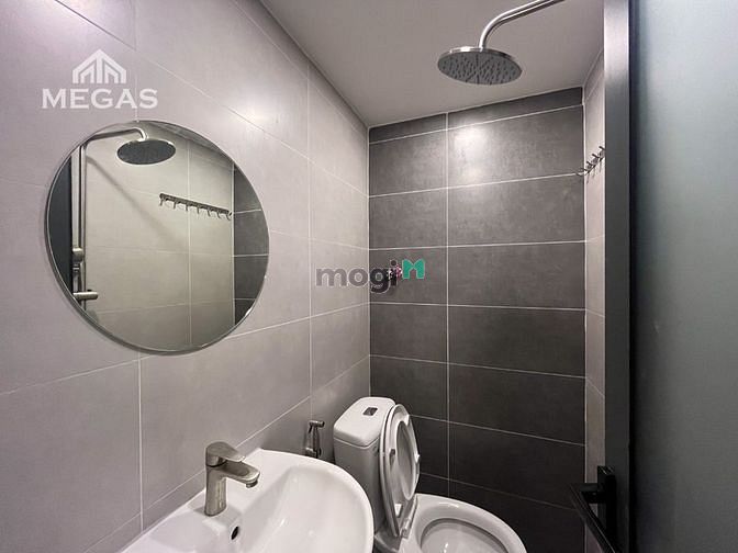 Hình ảnh Mb6623 nạp rút nhanh chóng ban công mới xây ngay trần văn đang quận 3