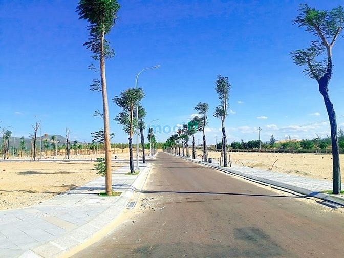 Hình ảnh Đất Nguyễn Văn Hưởng P Thảo Điền Quận 2 100m2 1 tỷ 8 sổ sẵn