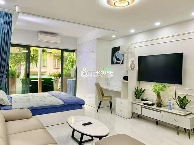 Hình ảnh Phạm Viết Chánh, P19, Bình Thạnh. Phòng rộng rãi view đẹp